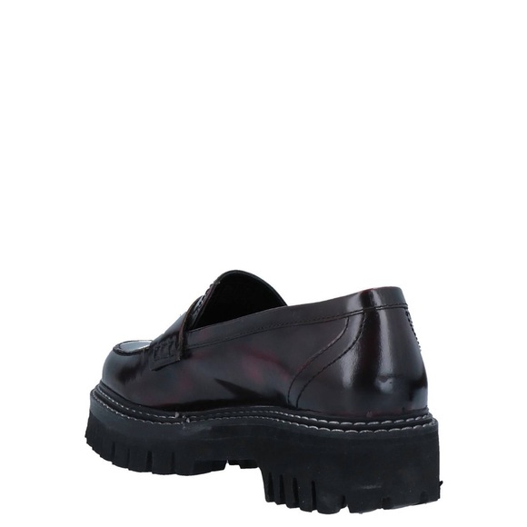 Loafers - Picture 3 of 15
